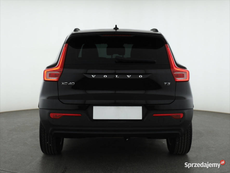 Volvo XC40 T3 elektryczne szyby sprzedam
