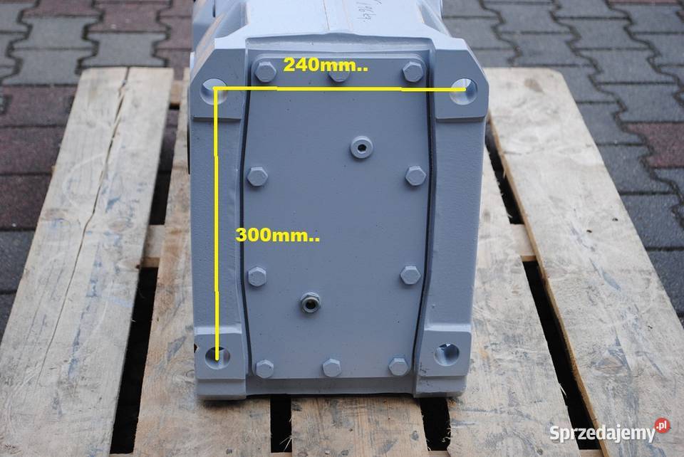 Motoreduktor kątowy 4kw 114obrmin z hamulcem Kargowa