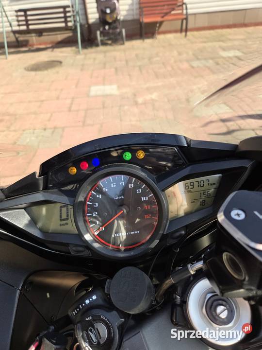 Honda vfr1200f