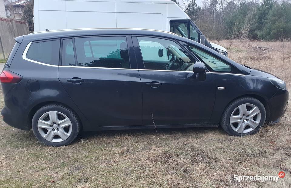 Opel Zafira Tourer wersja C silnik 20D CDTI 2014