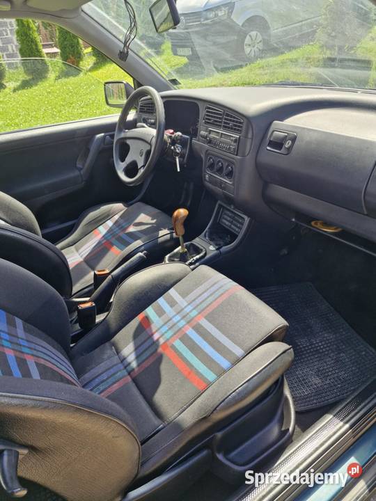 Golf III 18 GT benzyna Jabłonka sprzedam
