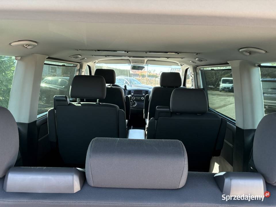 VW MULTIVAN nieuszkodzony Dolna Grupa