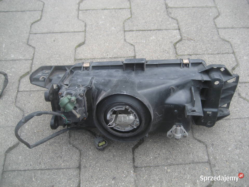 mazda 323 8993r lampy przód prawa lewa osobowe wielkopolskie