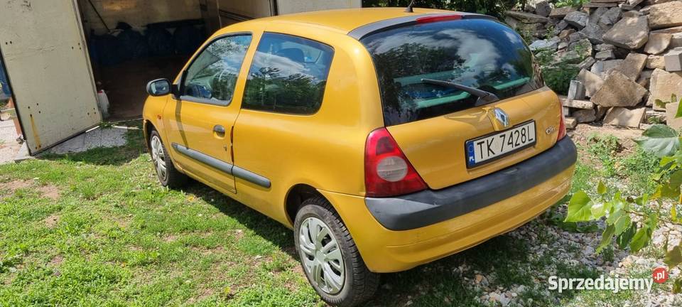 Sprzedam uszkodzone Ranault Clio Starachowice sprzedam