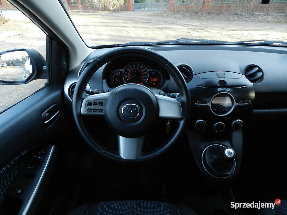 Mazda 2 II ekonomiczna niezawodna 5drzwi Klima manualna Puszczykowo sprzedam