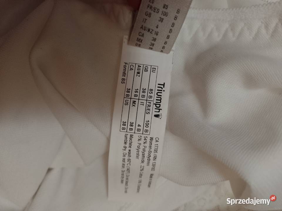 38M Triumph Ekskluzywne biały body modelujące z małopolskie Kraków