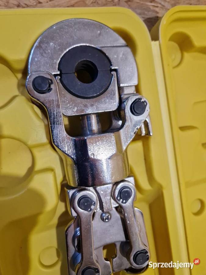 ZACISKARKA DO RUR PEX PRASKA HYDRAULICZNA 1632mm Głogowa