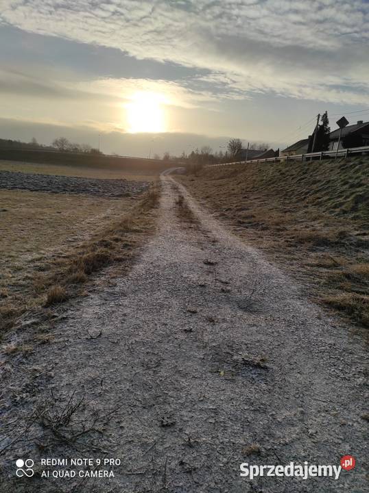 Sprzedam działkę trasie s7 w mierzawie dostep do świętokrzyskie Mierzawa