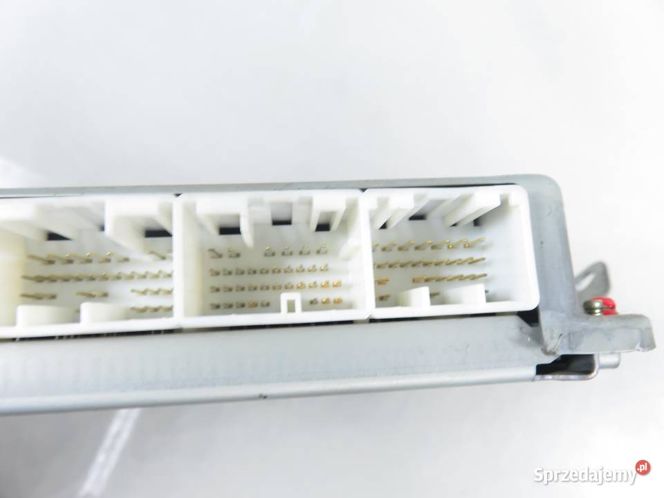 STEROWNIK SUBARU FORESTER II SG 20 AWD 125 EJ201