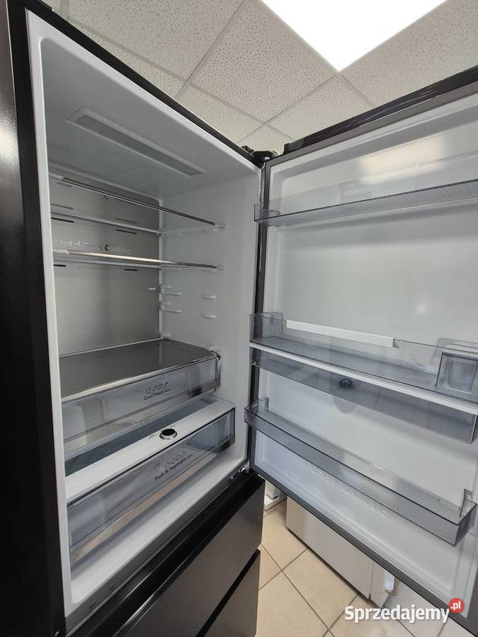 Outlet AgdLodówka Hisense RT641N4AFE1 3D 70cm Warszawa