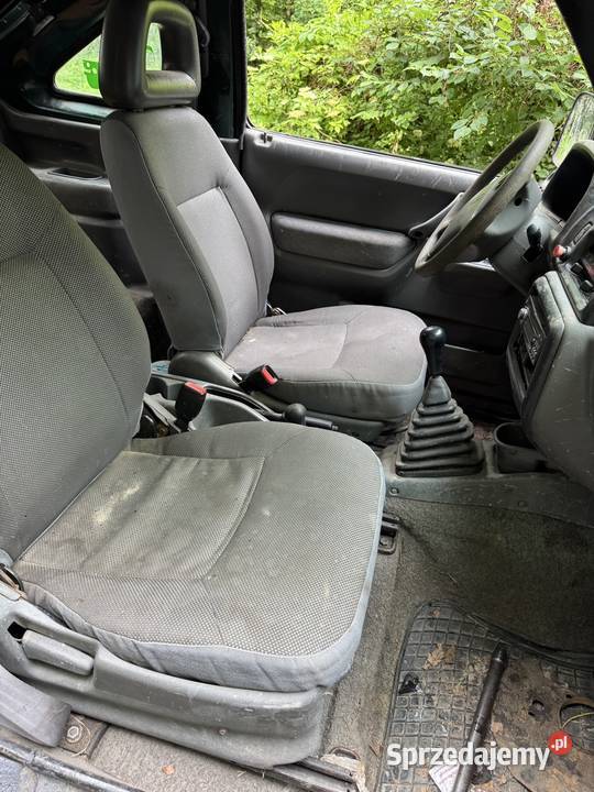 Suzuki Jimny 13 16v na pasku wszystkie części małopolskie Oświęcim sprzedam