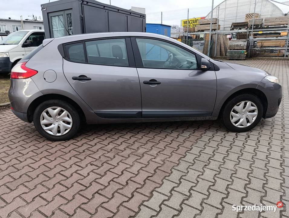 Renault Megane 12 benzyna dużym serwisie 1 Oborniki