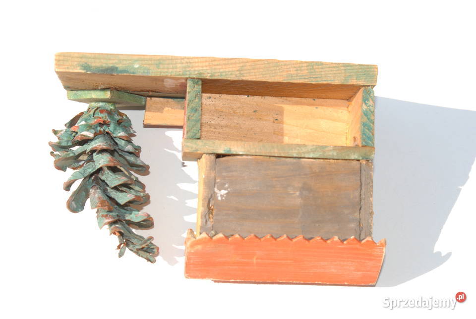 Stara zabawka model budynku domu do makiet Cieszyn