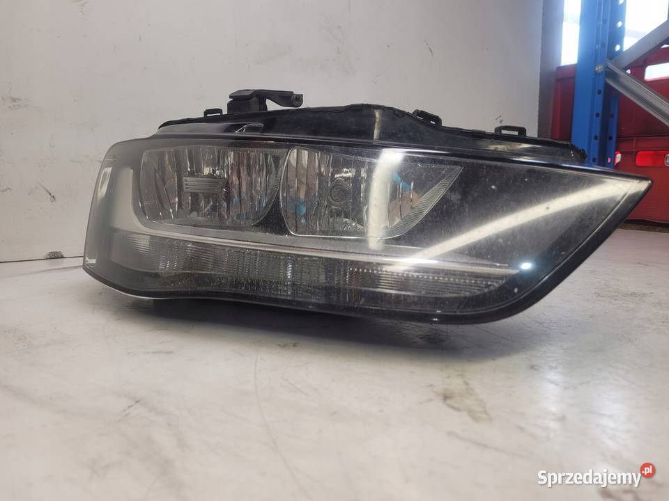 REFLEKTOR PRAWY PRZÓD AUDI A4 B8 LIFT 8K0941004M śląskie Przystajń
