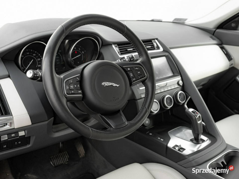 Jaguar EPace DX0995720 i4P AWD S Kcofania centralny zamek Pępowo