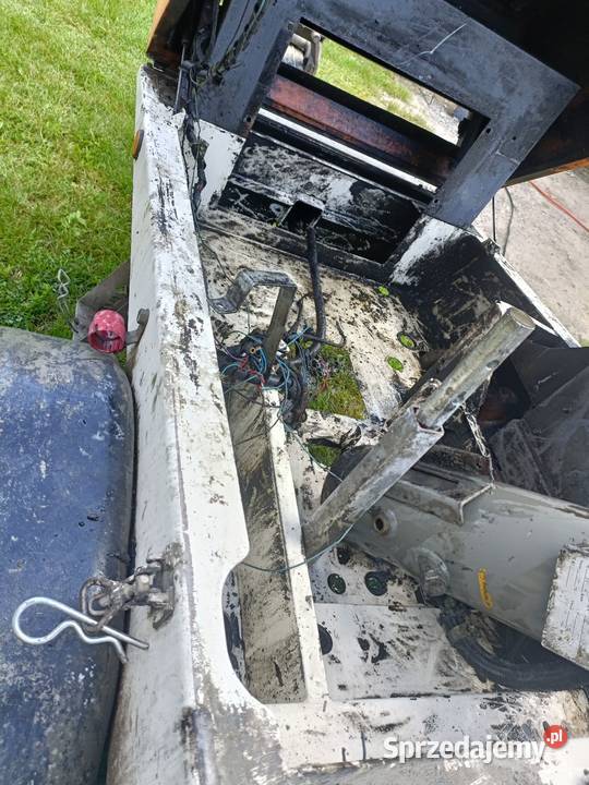 Sprzedam części mixokreta 26045 maska chłodnica Rok produkcji 2006 Lubartów