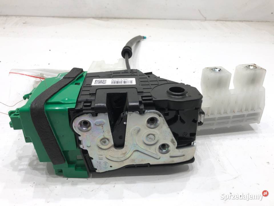 ZAMEK DRZWI LEWY PRZÓD HYUNDAI i30 Hatchback