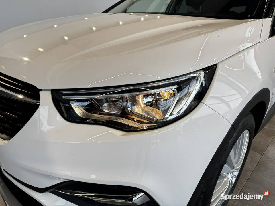 Opel Grandland X 12Turbo 130 M6 20172018 r wielofunkcyjna kierownica