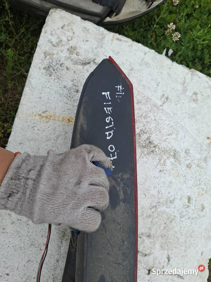 Lampa Tył Ford Fiesta 7r