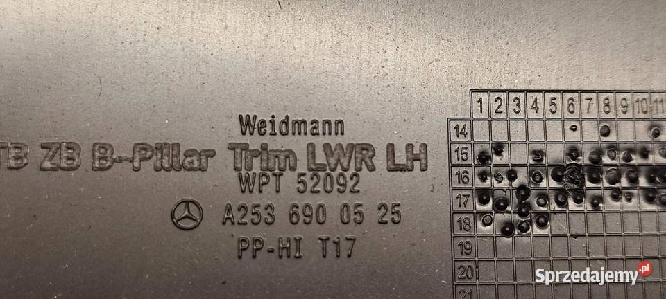 MERCEDES GLC W253 X253 OSŁONA SŁUPKA LEWA