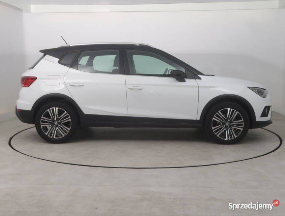 Seat Arona 10 TSI podgrzewane fotele Arona