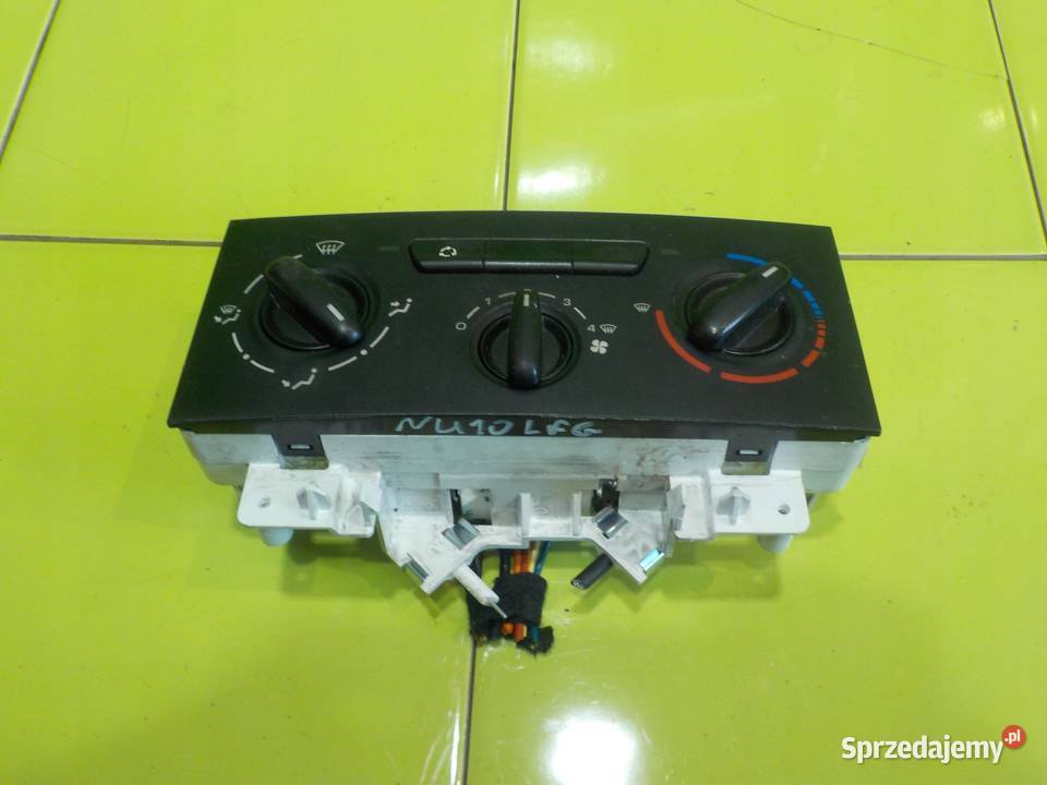 PEUGEOT 207 16 B 07r panel klimatyzacji Suków