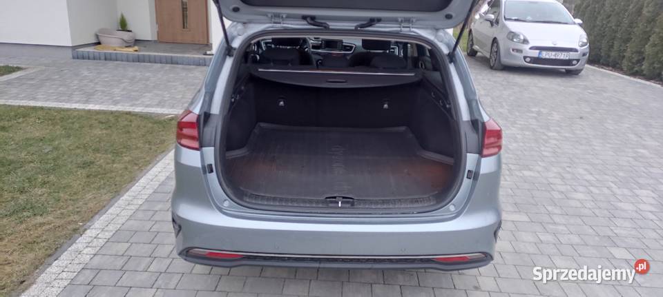 KIA Ceed kombi Led Alu Climatronik Rok produkcji 2019 Cee'd SW Lublin