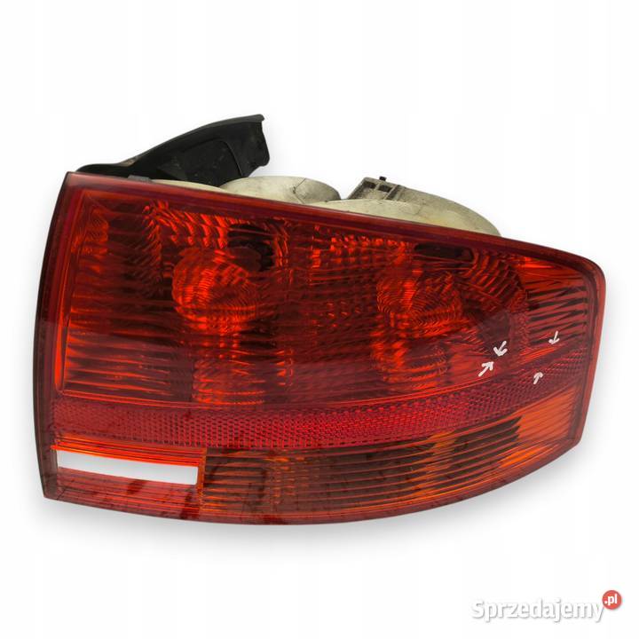LAMPA PRAWA Audi A4 B7 sedan 0408 tylna tylnia osobowe Chełm