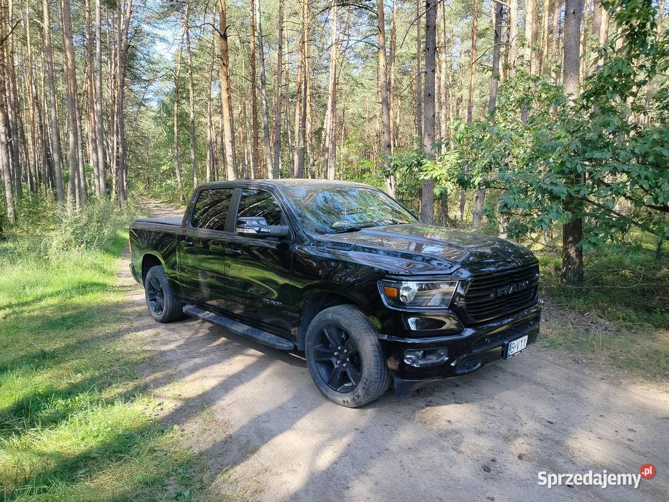 Ram 1500 57 HEMI kamera cofania Stare Chlebiotki