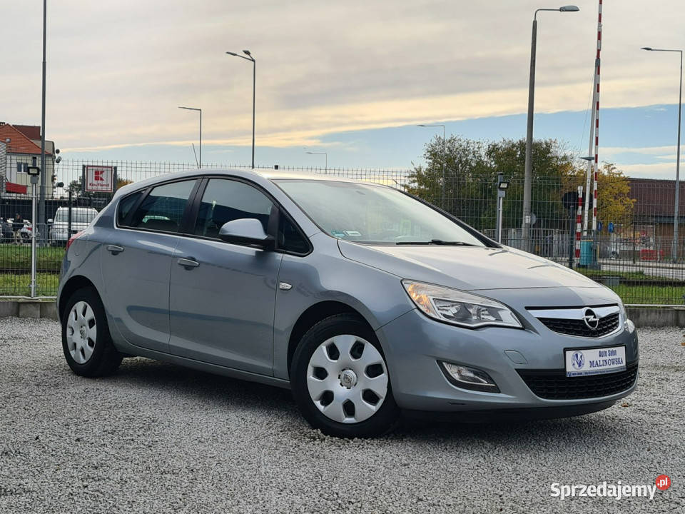 Opel Astra GAZ 16 115 Klimatyzacja Tempomat