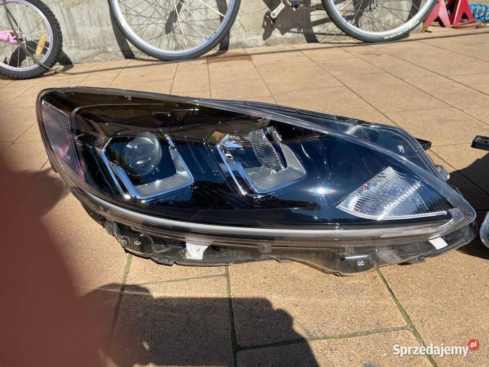Lampy escape 2020 kuga 3 Jarocin