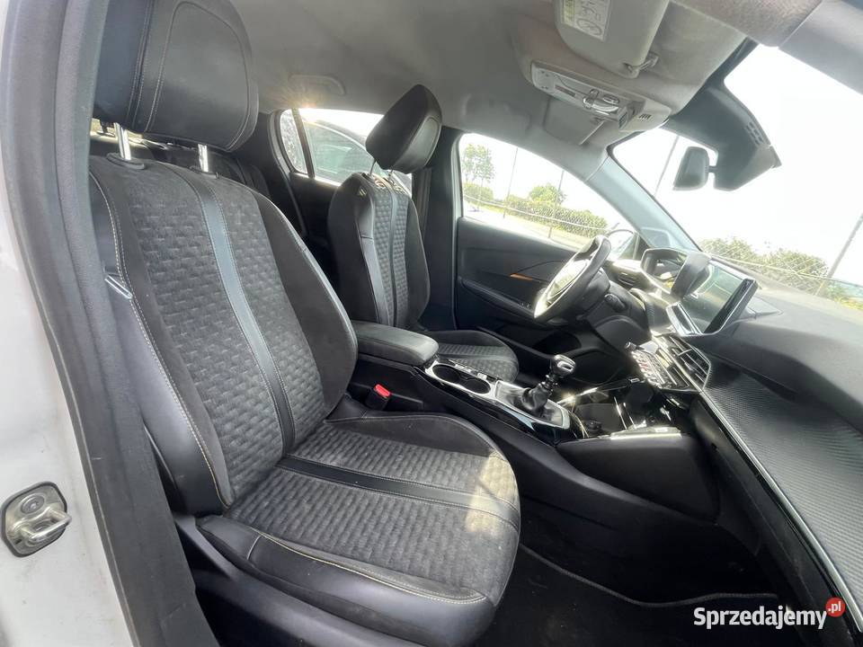 PEUGEOT 208 II 15 BlueHDi 100 Roadtrip GF843 Łódź