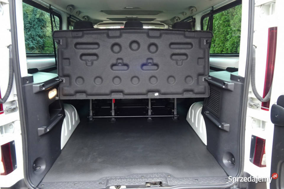 Renault TRAFIC L2H1 20dci 1509 osobowy 134000 bluetooth Góra Kalwaria
