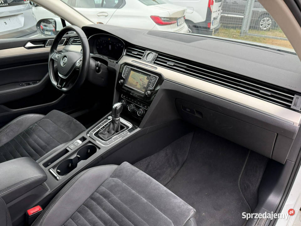 Volkswagen Passat 150 DSG Navi Kamera Virtual Przeźmierowo