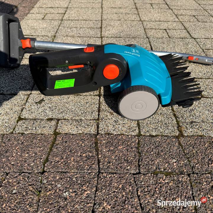 Nożyce akumulatorowe Gardena TwinCut 883020 kij