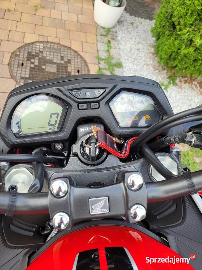 Honda cb650f A2 2017 Rok produkcji 2017 Podnieśno