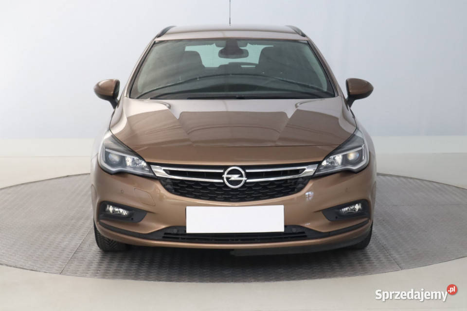 Opel Astra 14 T Zabrze