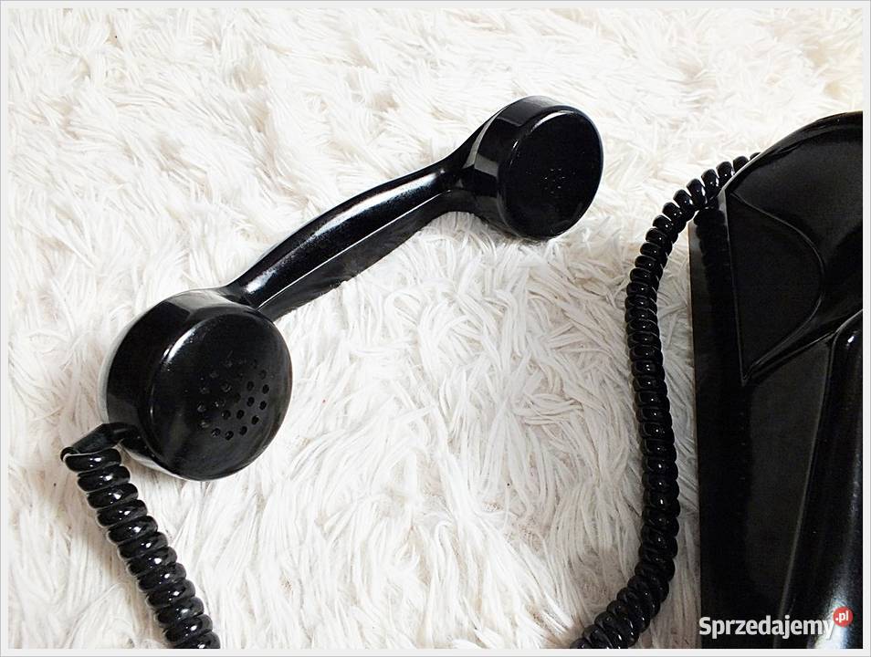Stary telefon w czarnym bakelicie W58 RFT ebonit Antyki Żary