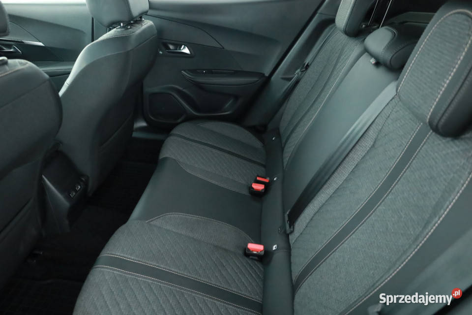 Peugeot 2008 12 PureTech czujnik zmierzchu sprzedam
