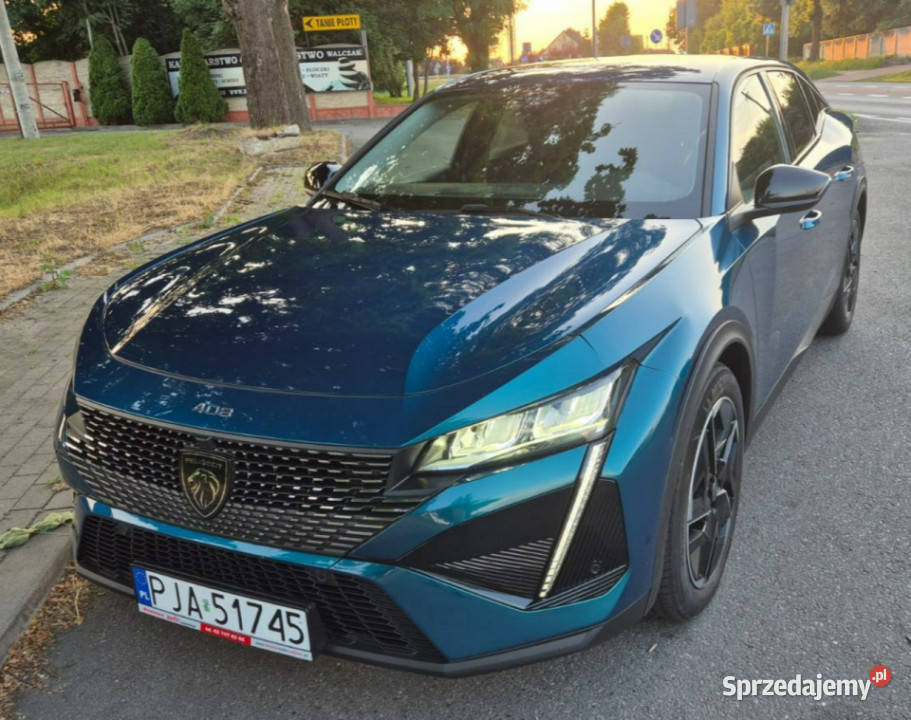 Peugeot 408 R4 16l PHEV 225 PlugIn Hybrid światła do jazdy dziennej