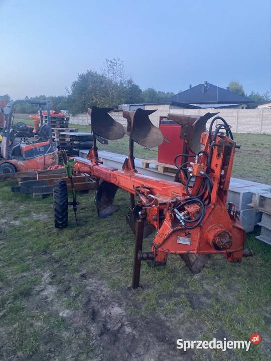 Plug obrotowy Krone Mustang Pługi łódzkie Dąbrowa