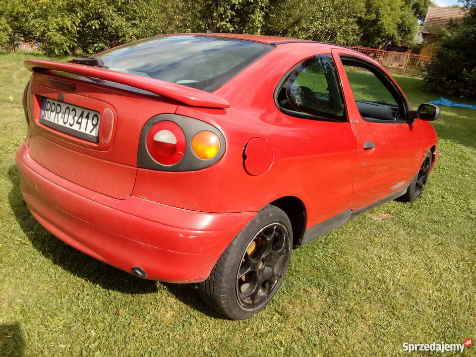 Renault Megane Sport Reno 8L gazu