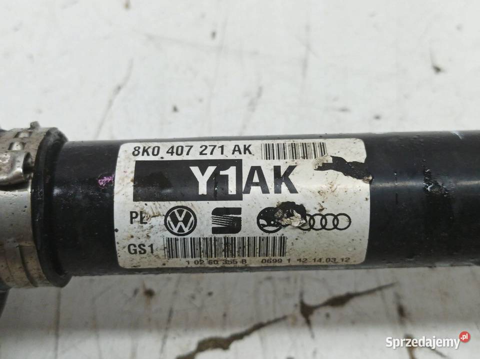 PÓŁOŚ PRAWY PRZÓD 20 TDI 8T 8K0407271AK Audi A5 sprzedam