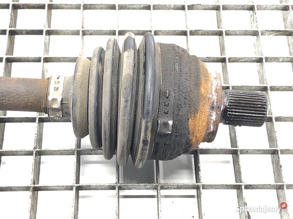 PÓŁOŚ LEWY PRZÓD AUDI A3 8P 19 105 0313 PRZEGUB sprzedam