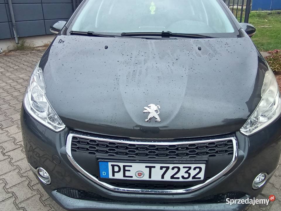 Peugeot 208 1 właściciel książka serwisowa do