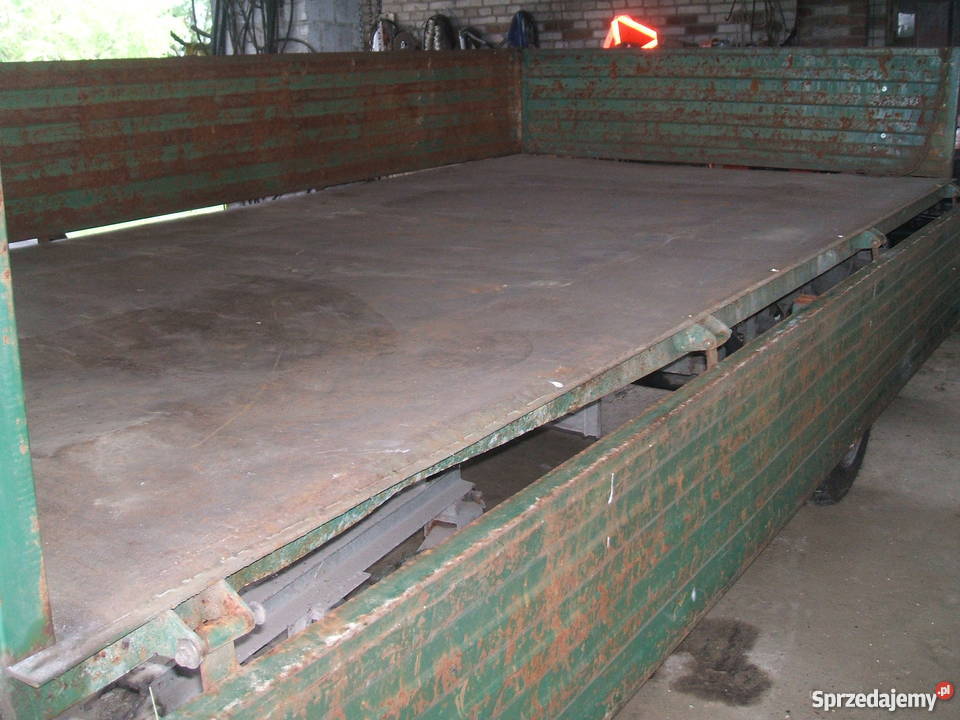 Przyczepa rolnicza D732 wywrotka zarejestrowana Garbów