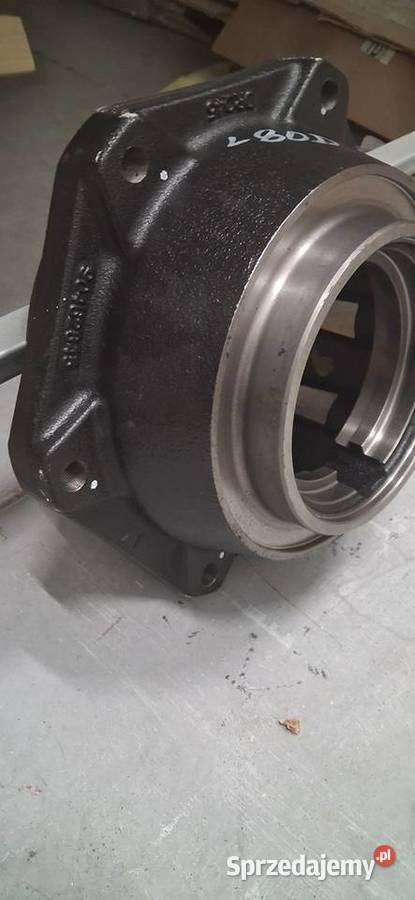 Piasta osi przedniej Newholland 91706259 Wysokie Mazowieckie sprzedam