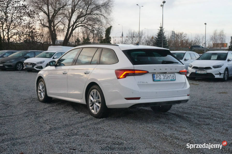 koda Octavia 15 TSI 150 Ambition Salon Polska elektryczne lusterka Motoryzacja Poznań