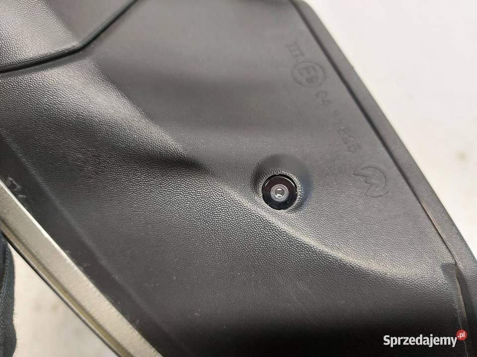 CUPRA FORMENTOR 5FF Lusterko prawe 13PIN RHD sprzedam
