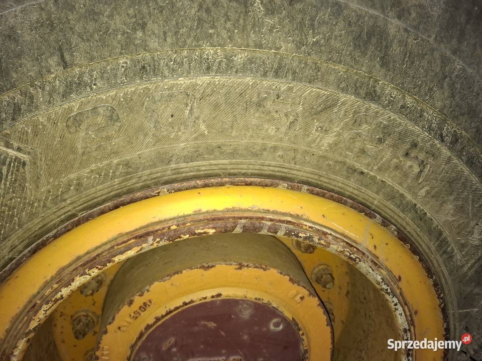 Opony 205R25 przemysłowe L3dostępne 4 sztuki Pozostałe dolnośląskie Targoszyn